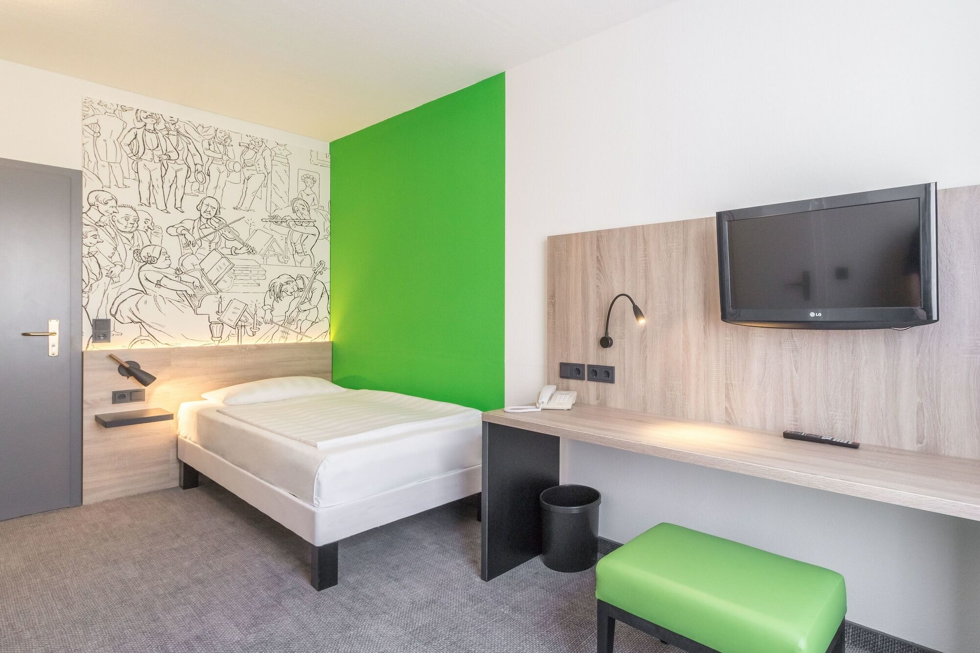 Отель Ibis Styles Halle Галль Экстерьер фото